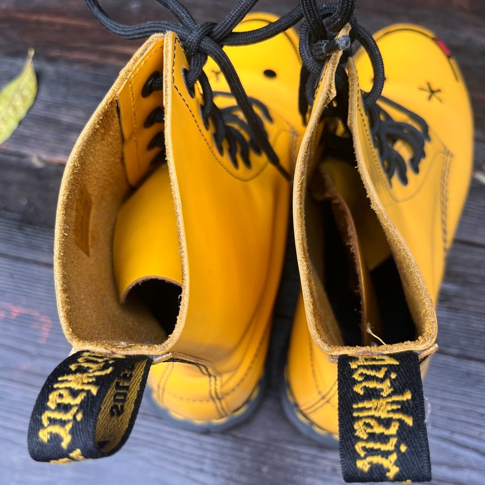 Dr. Martens Yellow Combat Boots with Smiley Face - Picture 2 of 8